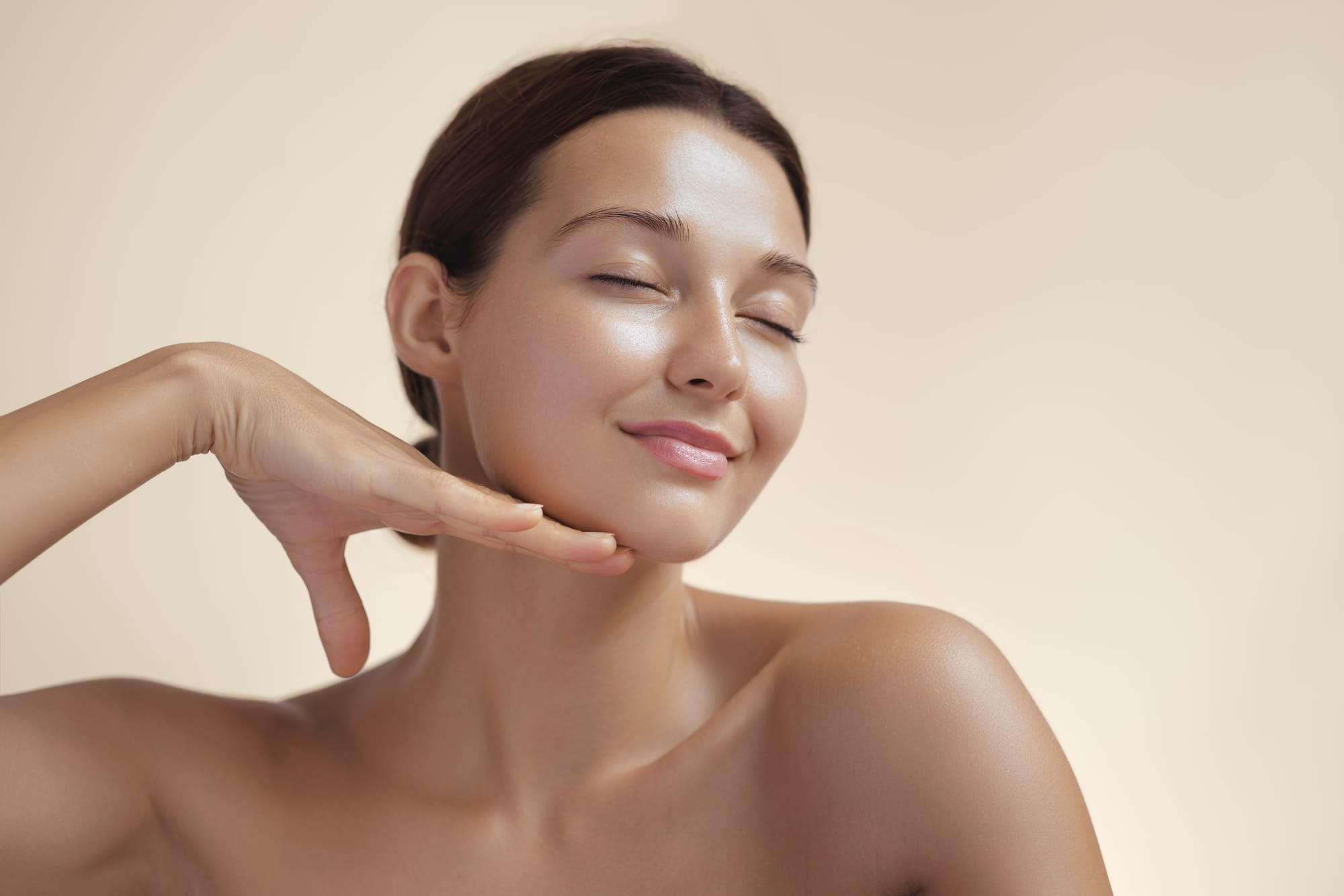 ΕΠΙΚΟΙΝΩΝΙΑ