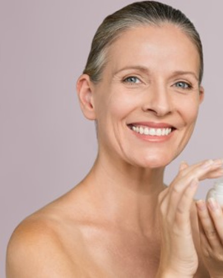 Η φροντίδα του δέρματος στην εμμηνόπαυση