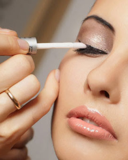 5 προτάσεις για το τέλειο καλοκαιρινό μακιγιάζ