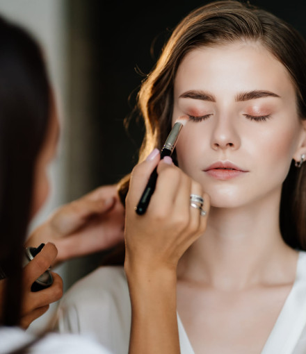 ΥΠΗΡΕΣIΕΣ ΜΑΚΙΓIAΖ